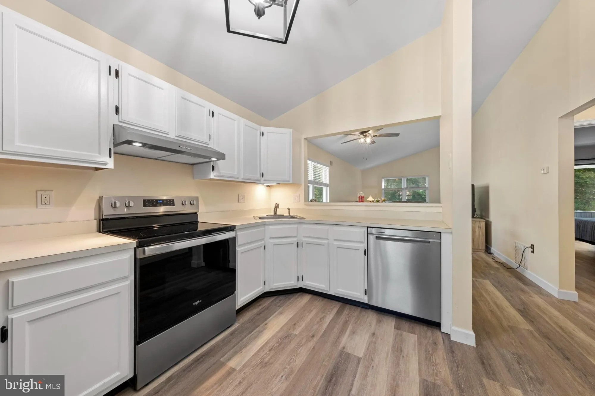 Property Slideshow image 16 of 50 | 261 yorktowne dr, Little Egg Harbor Twp, NJ, 08087