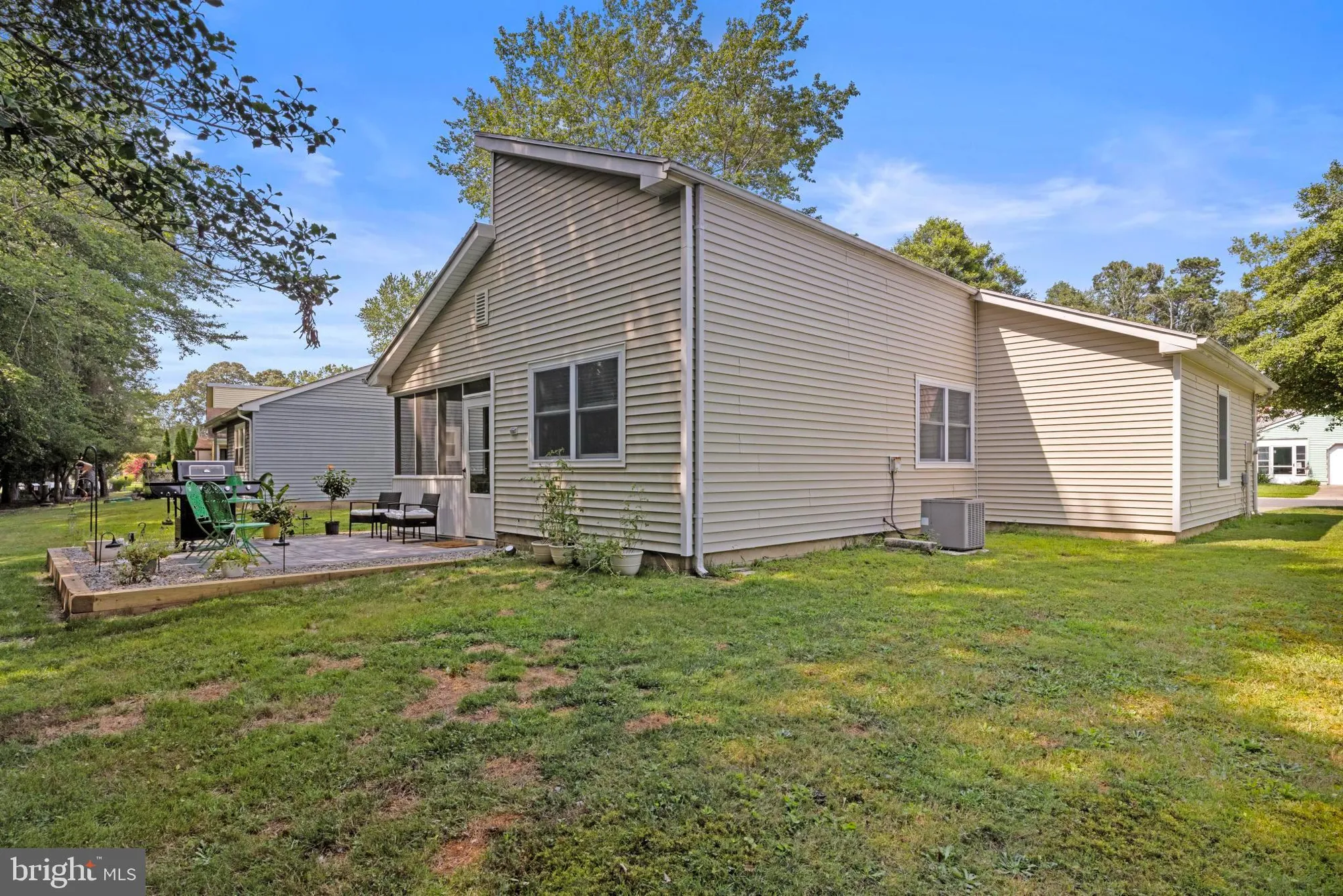 Property Slideshow image 18 of 50 | 261 yorktowne dr, Little Egg Harbor Twp, NJ, 08087