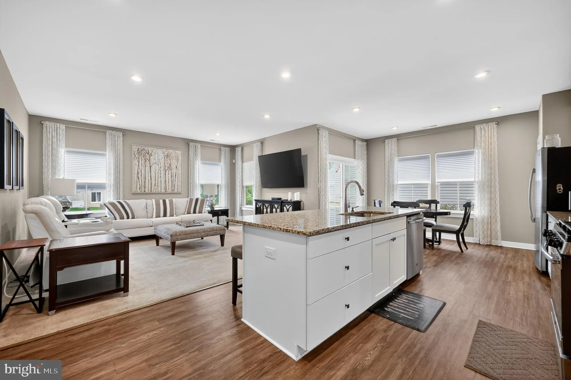 Property Slideshow image 12 of 27 | 203 amesbury blvd, Swedesboro, NJ, 08085