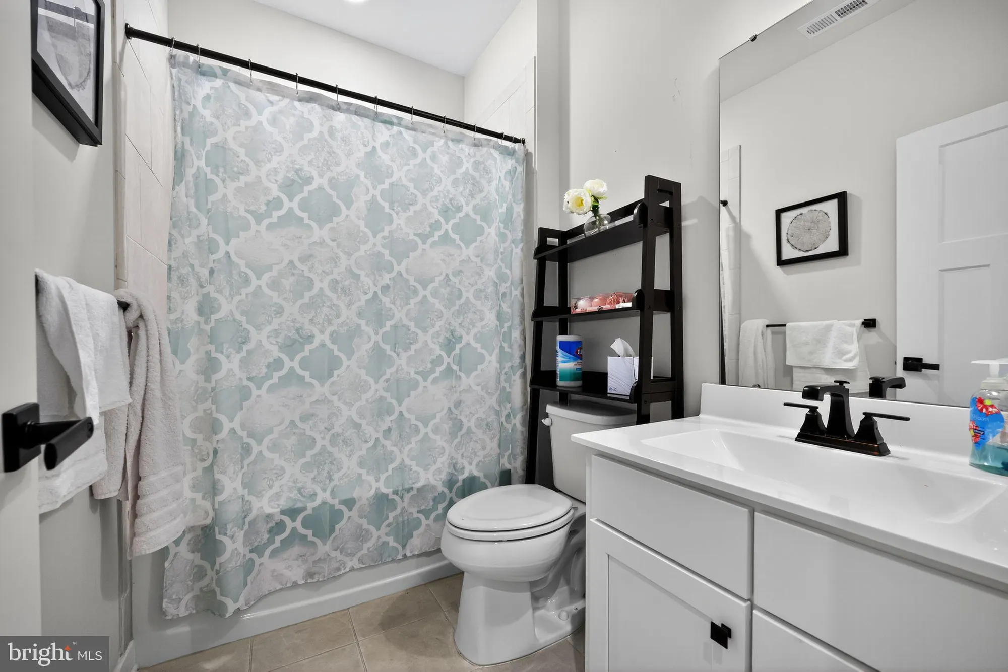 Property Slideshow image 22 of 27 | 203 amesbury blvd, Swedesboro, NJ, 08085