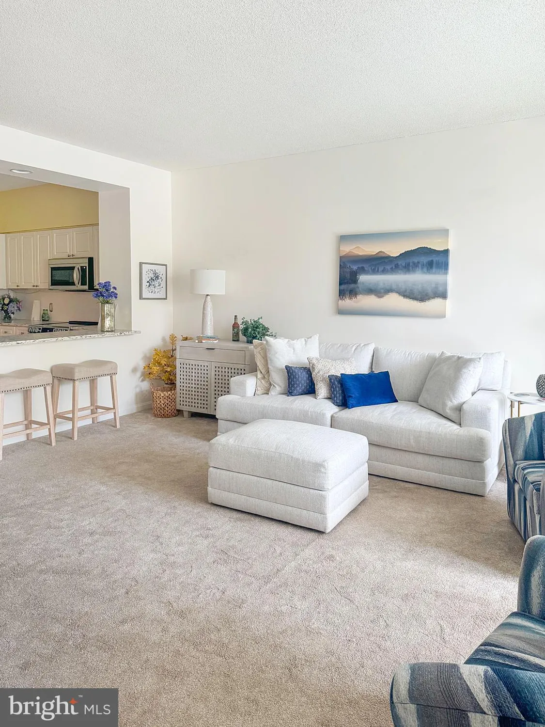 Property Slideshow image 4 of 22 | 3200 n leisure world blvd apt 702, Silver Spring, MD, 20906