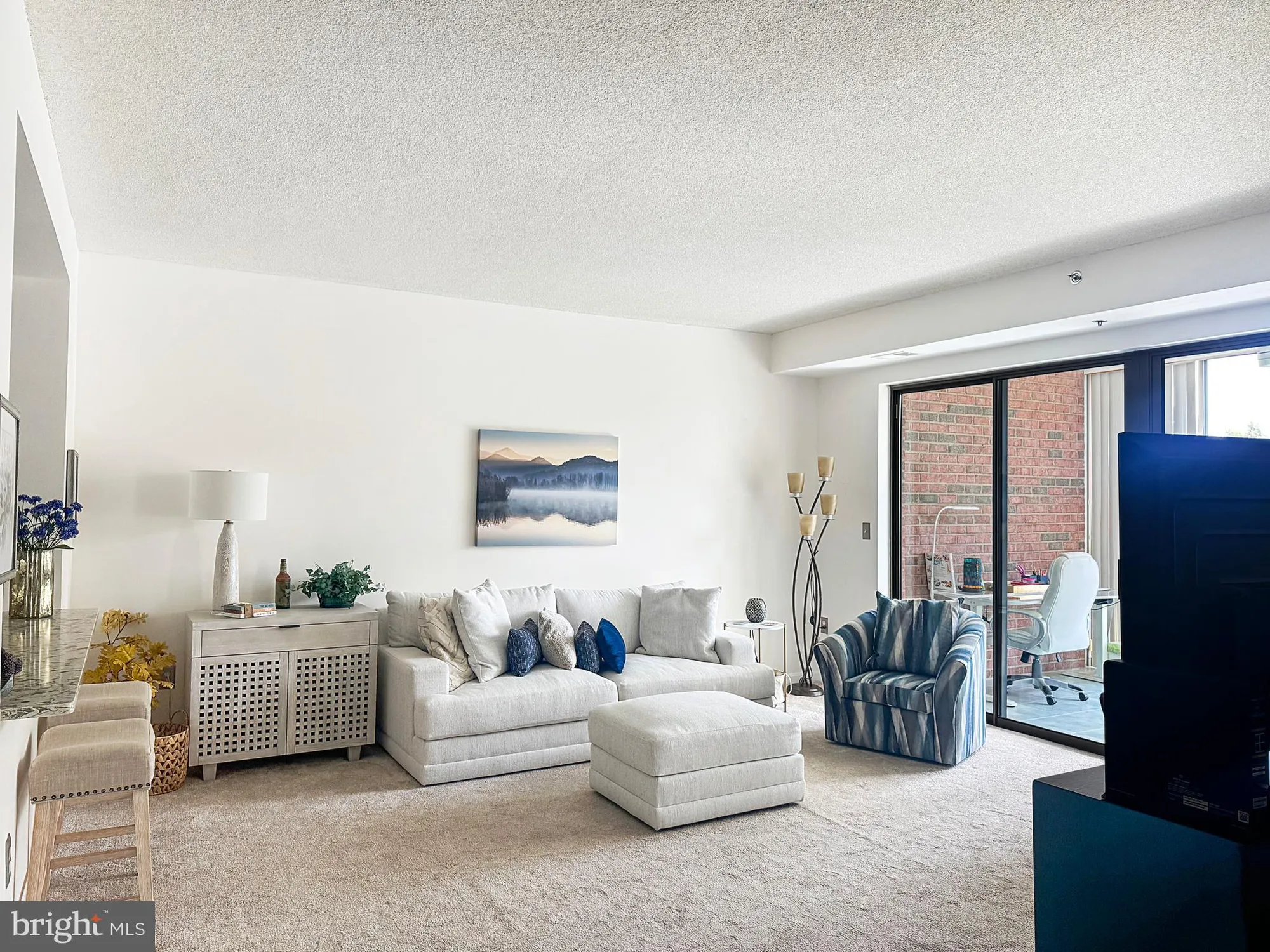 Property Slideshow image 2 of 22 | 3200 n leisure world blvd apt 702, Silver Spring, MD, 20906