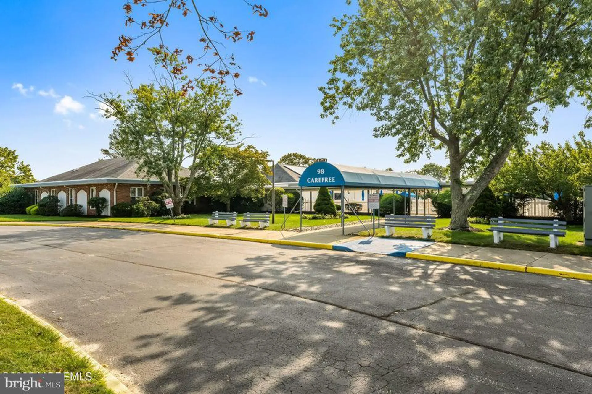 Property Slideshow image 36 of 42 | 15 aztec ct, Toms River, NJ, 08757