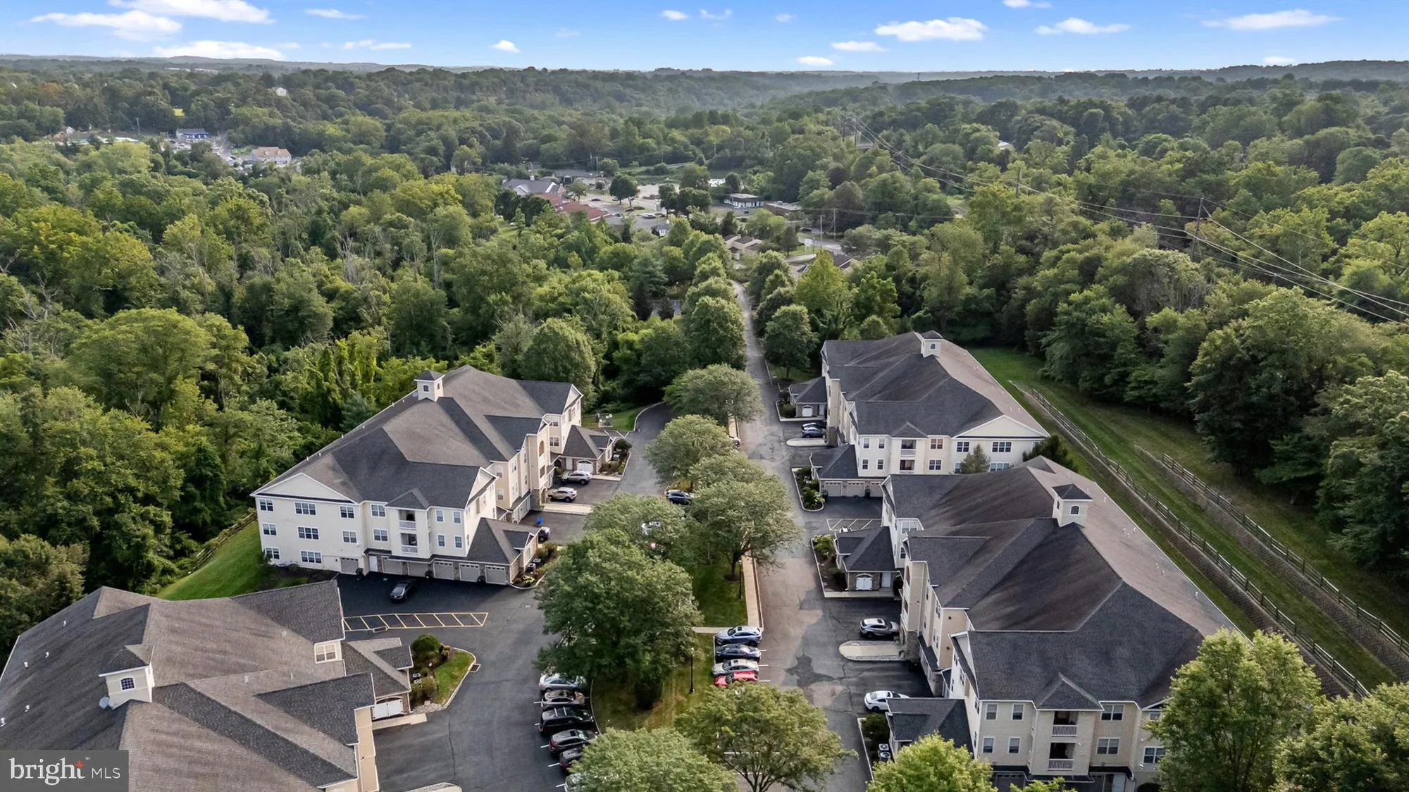 Property Slideshow image 53 of 56 | 2 falcon dr 202, Holland, PA, 18966