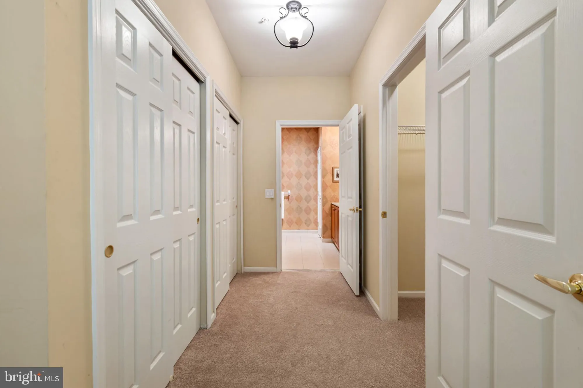 Property Slideshow image 26 of 56 | 2 falcon dr 202, Holland, PA, 18966