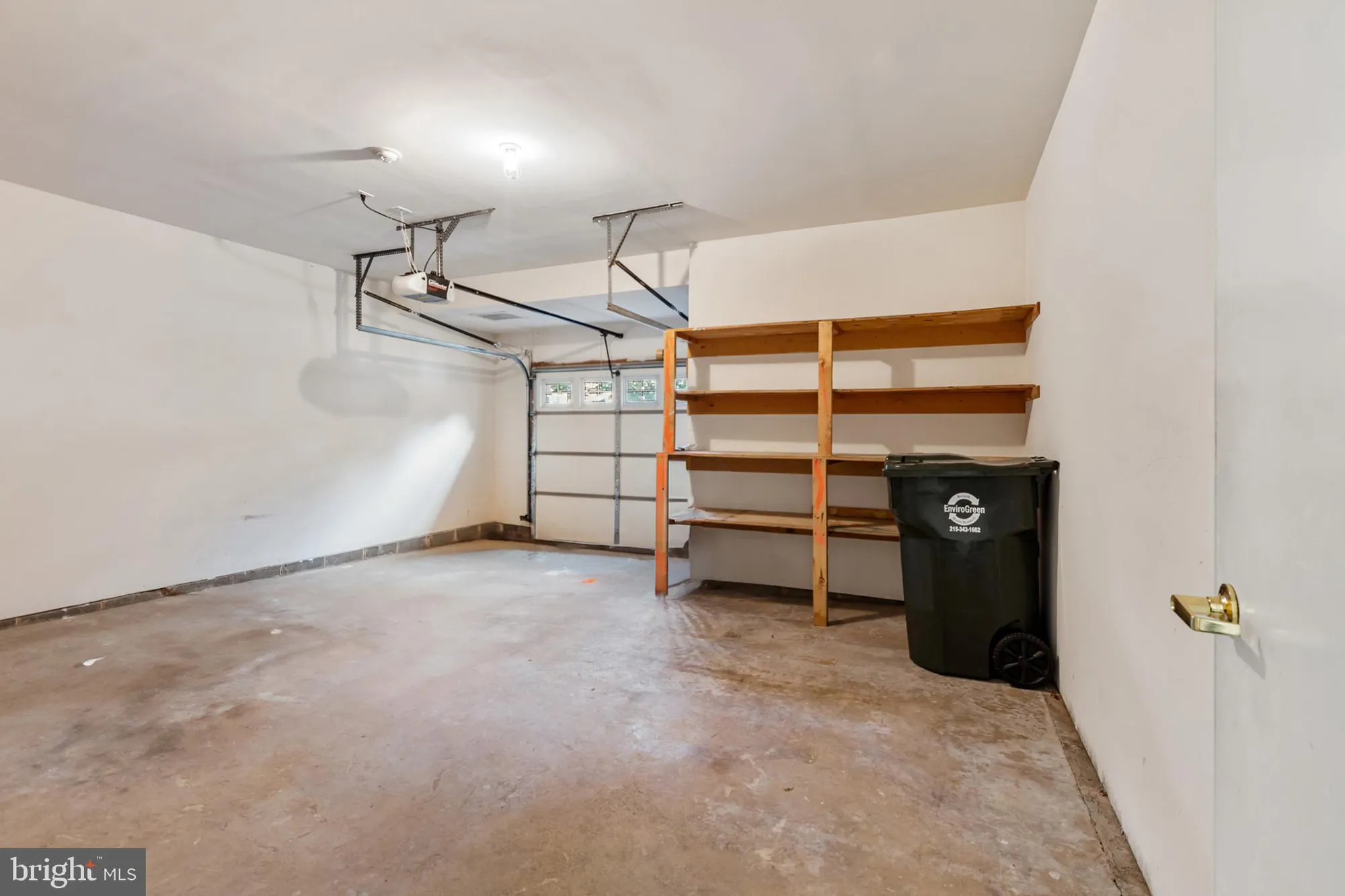 Property Slideshow image 42 of 56 | 2 falcon dr 202, Holland, PA, 18966