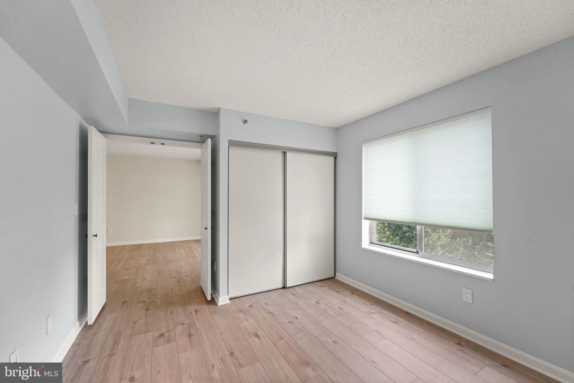 Property Slideshow image 18 of 33 | 19385 cypress ridge ter unit 522, Leesburg, VA, 20176