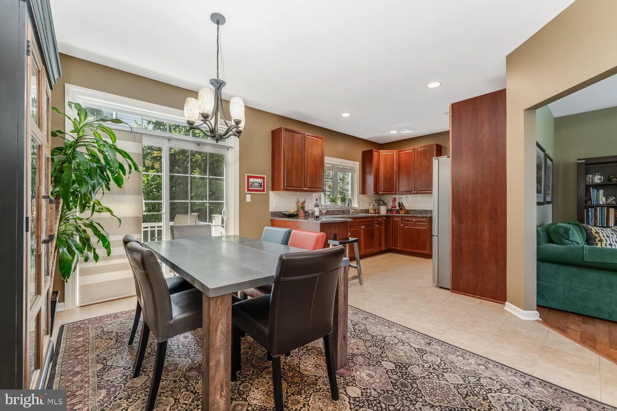 Property Slideshow image 8 of 29 | 12 higgins ct, Flemington, NJ, 08822