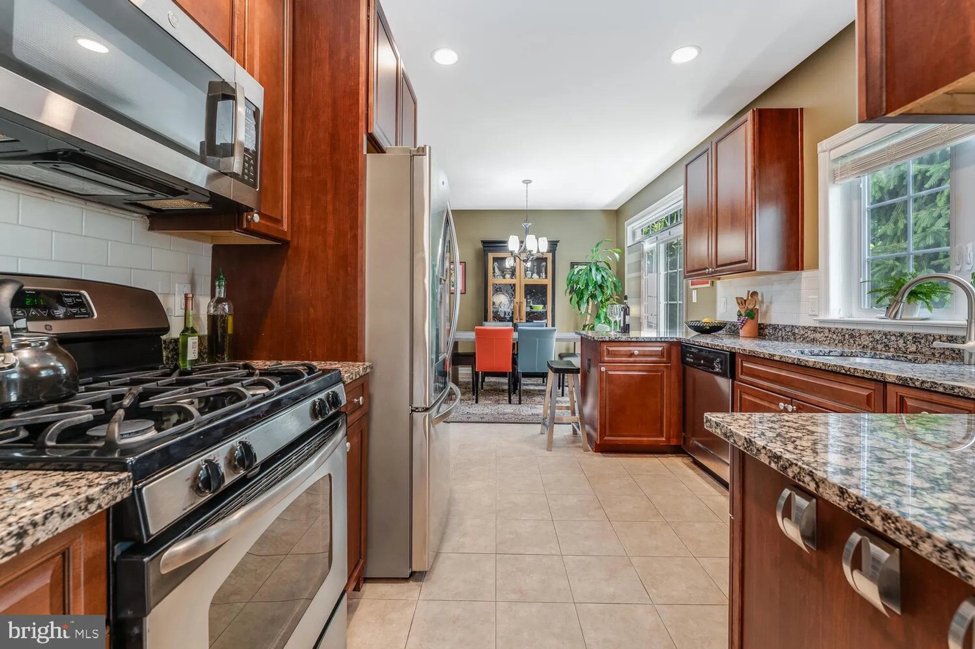 Property Slideshow image 10 of 29 | 12 higgins ct, Flemington, NJ, 08822