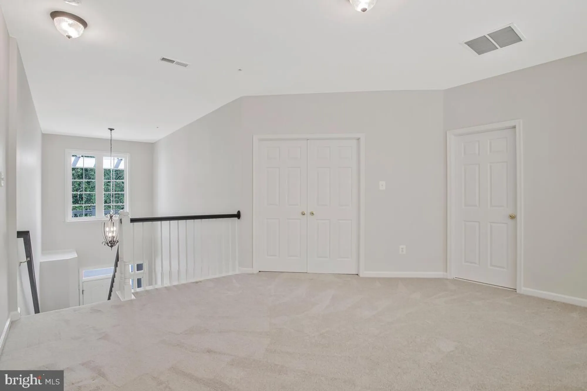 Property Slideshow image 35 of 81 | 8736 endless ocean way 24, Columbia, MD, 21045