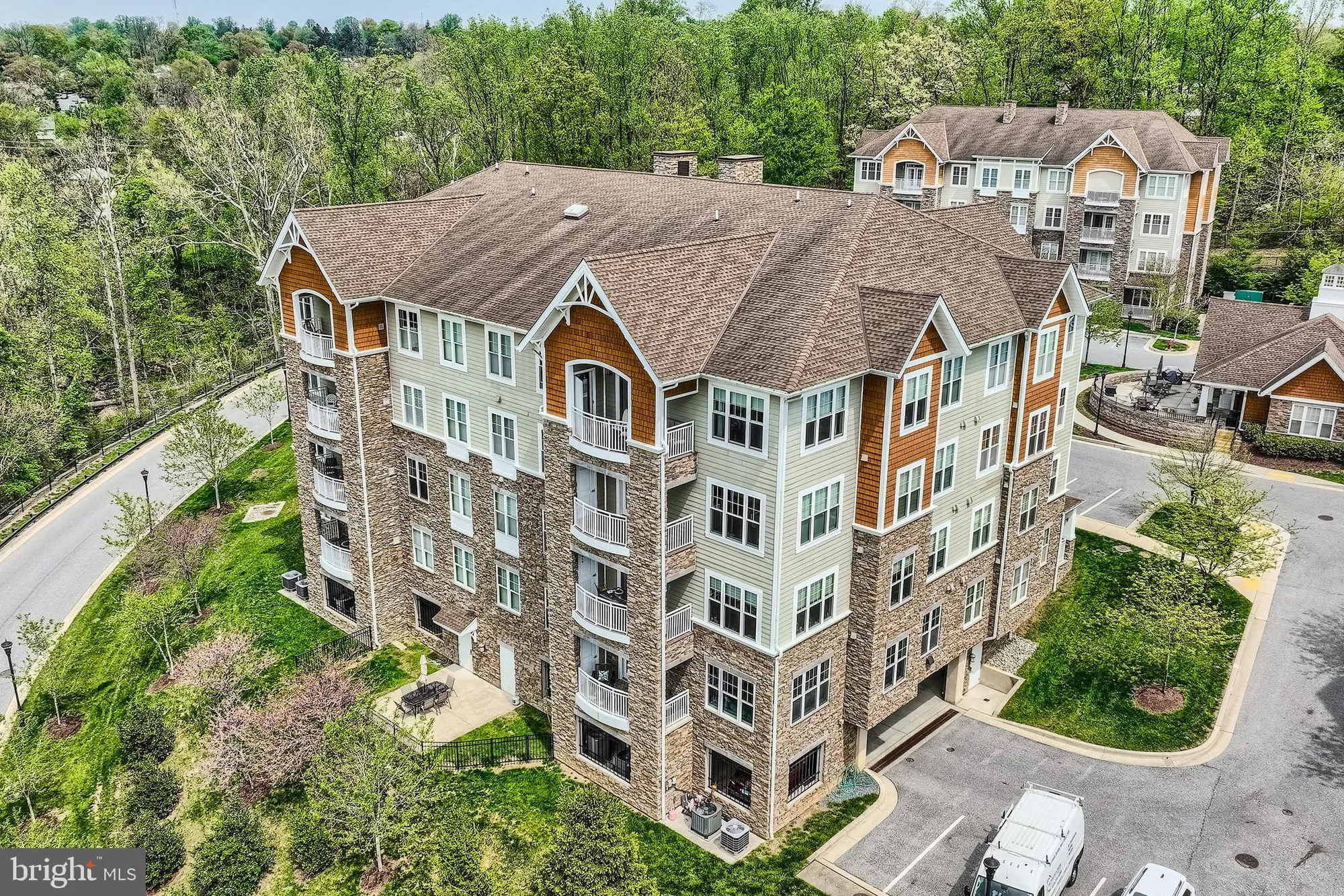Property Slideshow image 51 of 72 | 19 clay lodge ln unit 104, Catonsville, MD, 21228