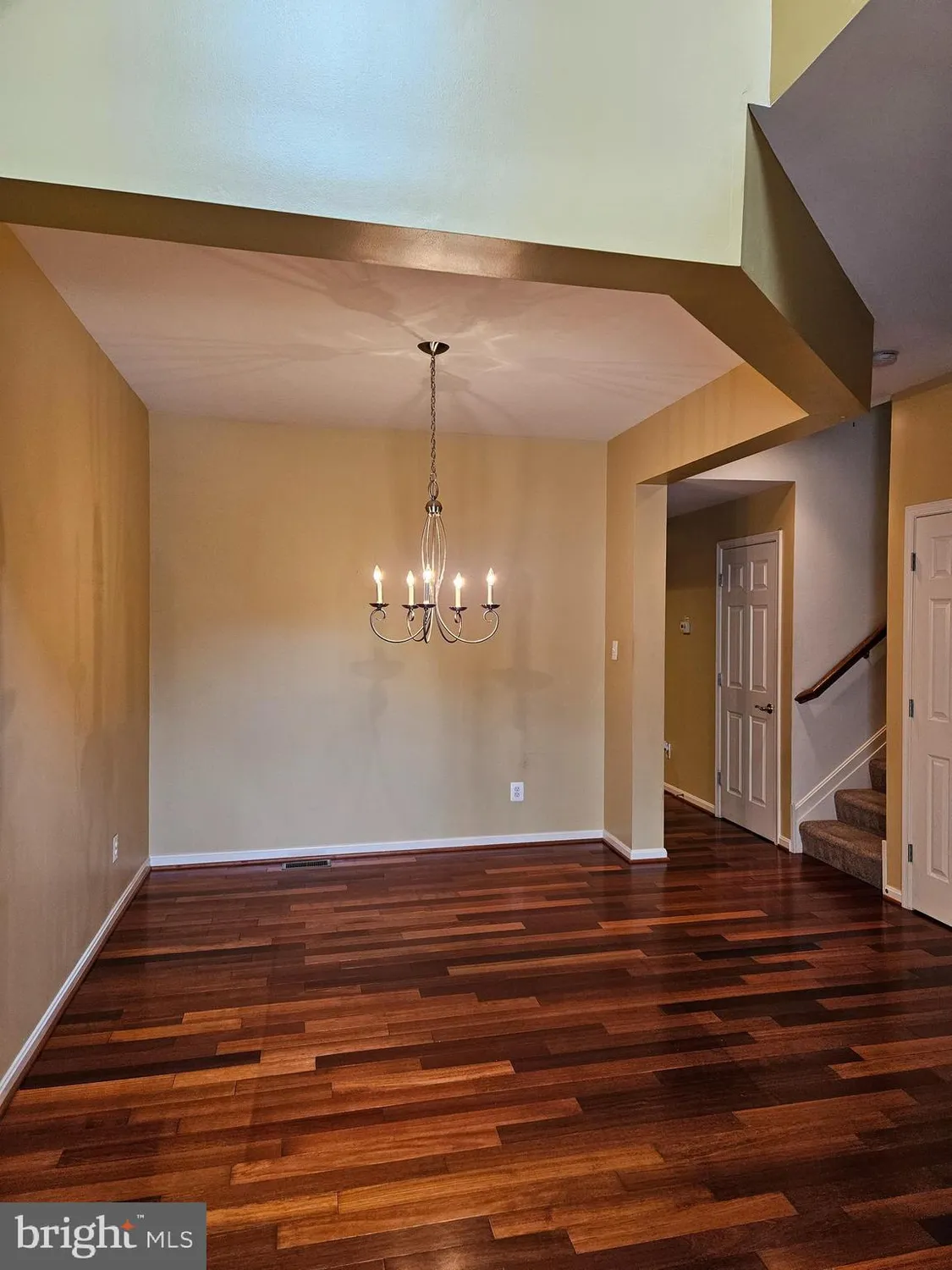 Property Slideshow image 4 of 52 | 228 anita ct, Newark, DE, 19702