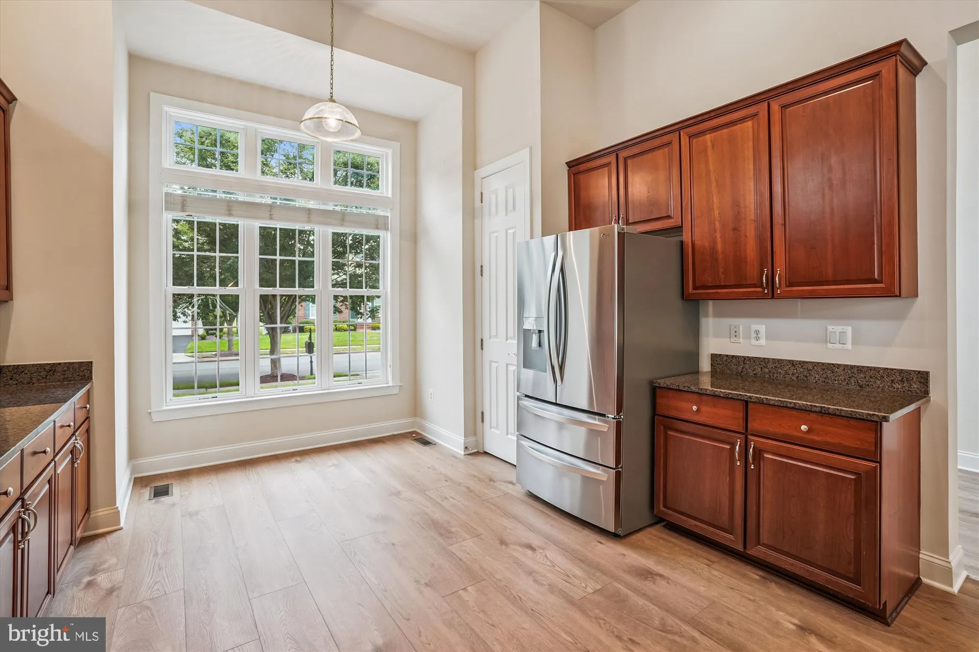 Property Slideshow image 12 of 86 | 15463 legacy way, Haymarket, VA, 20169