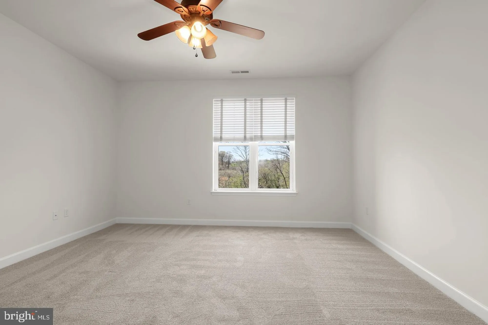 Property Slideshow image 66 of 72 | 19 clay lodge ln unit 104, Catonsville, MD, 21228