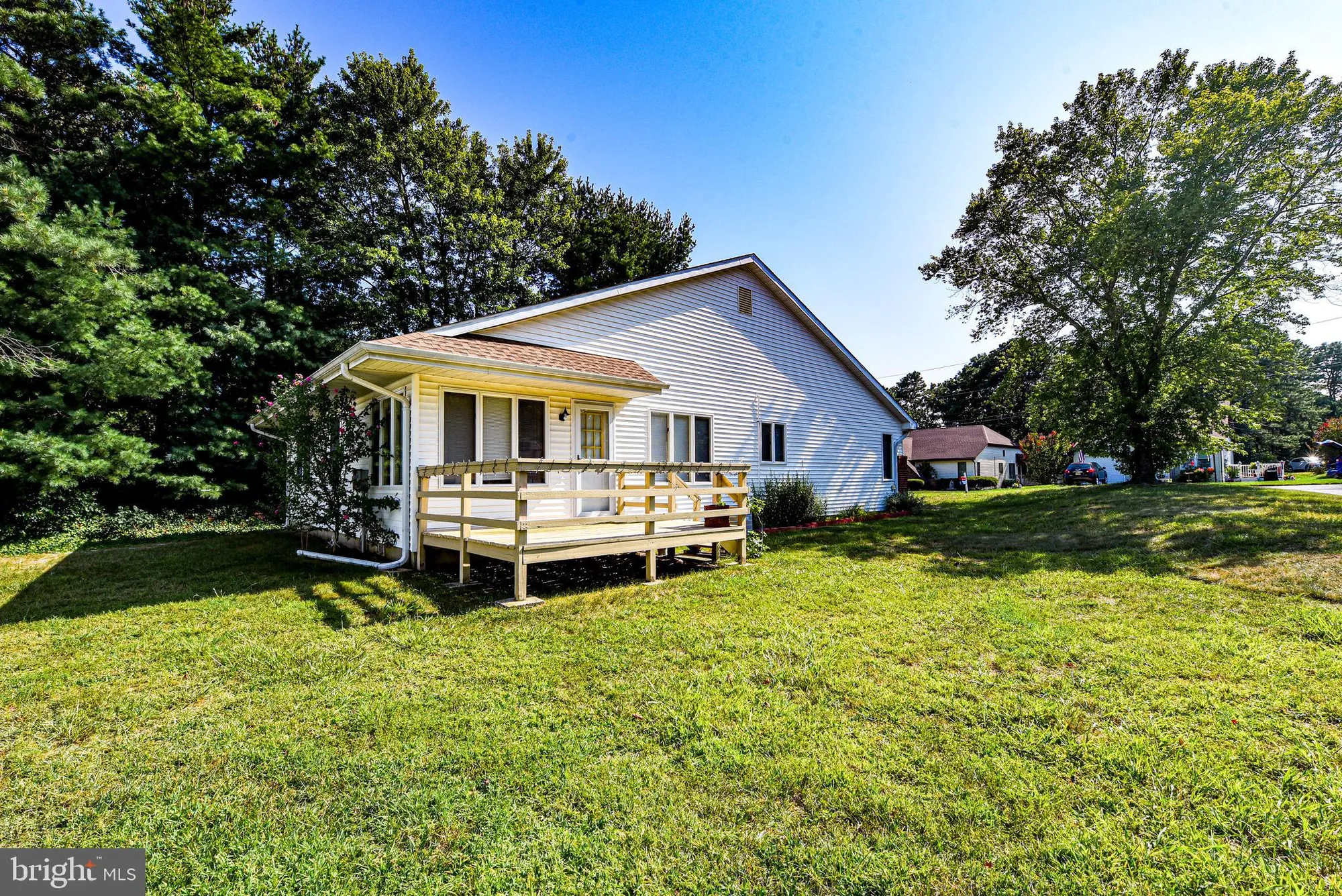 Property Slideshow image 23 of 27 | 23 cedar ave, Manahawkin, NJ, 08050