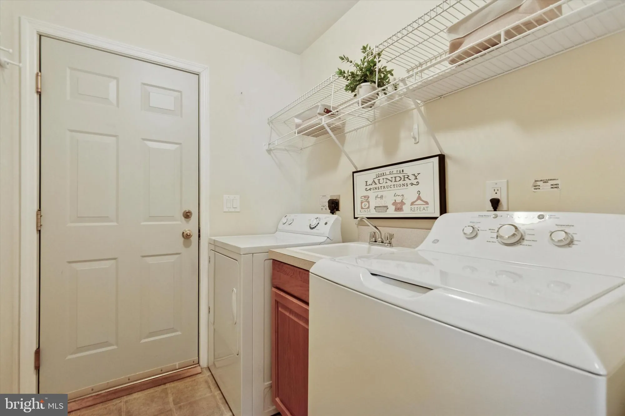 Property Slideshow image 10 of 15 | 645 blue bell springs dr, Blue Bell, PA, 19422