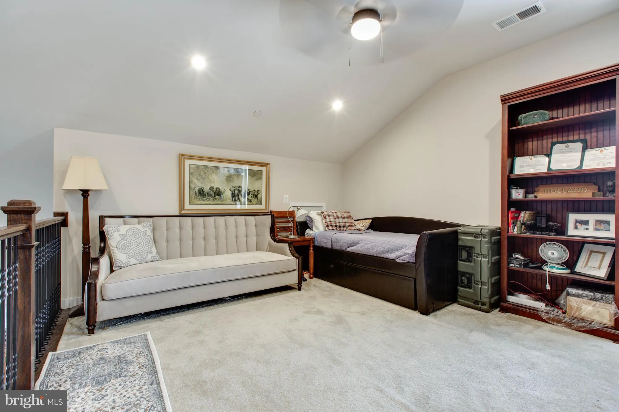 Property Slideshow image 26 of 32 | 8911 carls ct q, Ellicott City, MD, 21043