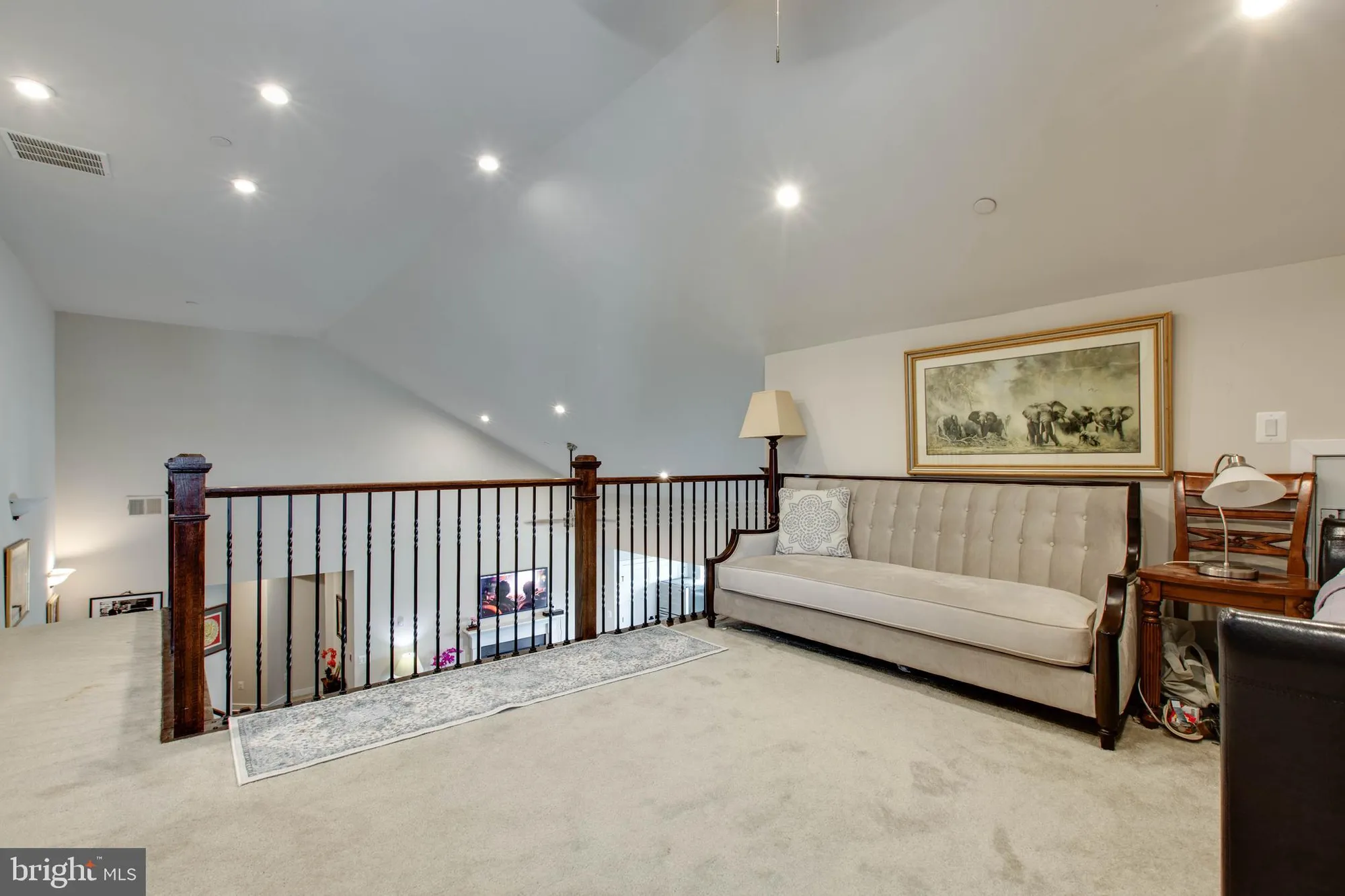 Property Slideshow image 25 of 32 | 8911 carls ct q, Ellicott City, MD, 21043