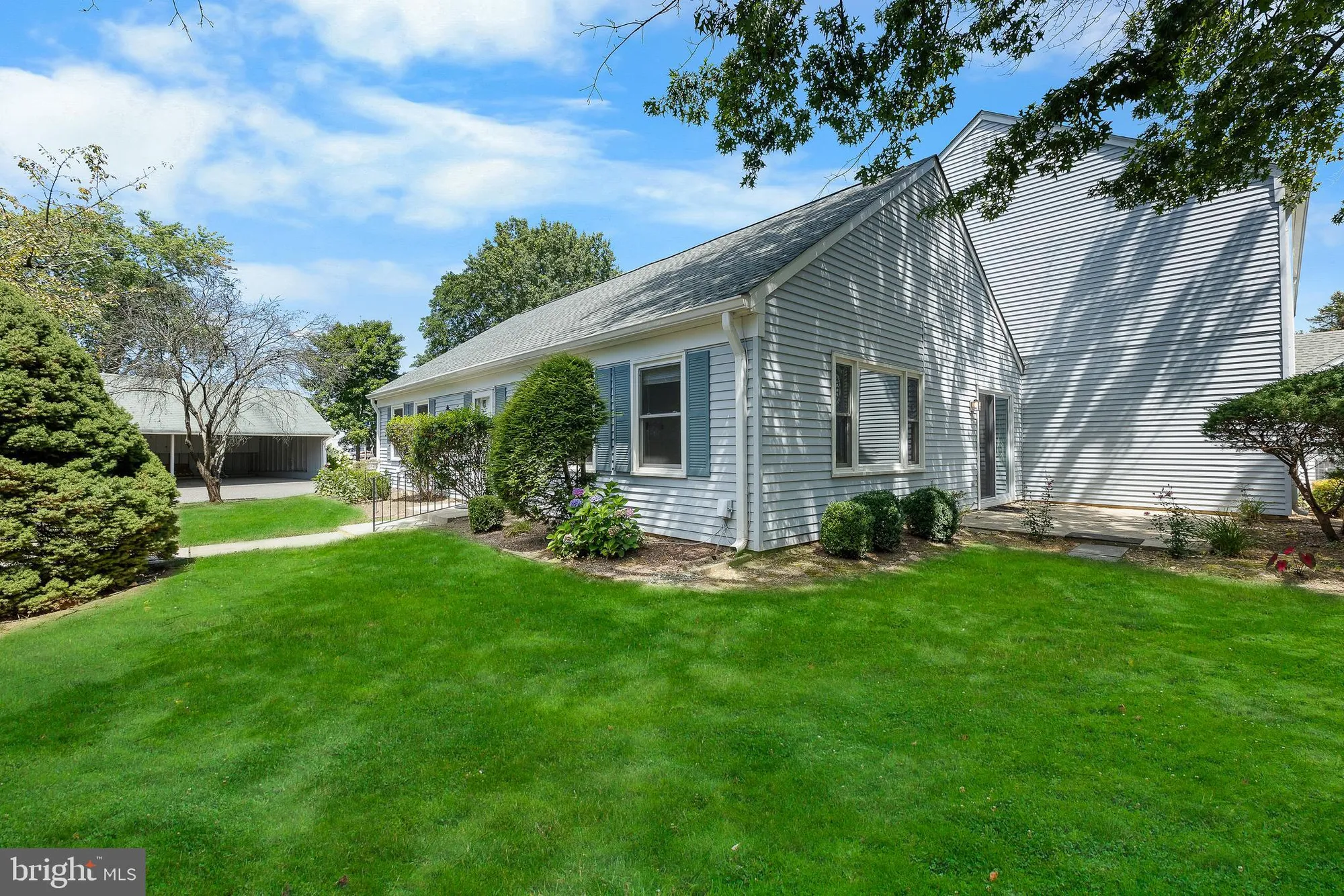 Property Slideshow image 4 of 41 | 394c orrington ln, Monroe Township, NJ, 08831