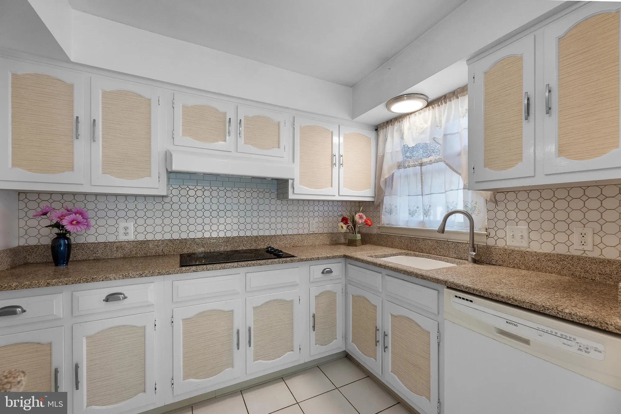 Property Slideshow image 16 of 41 | 394c orrington ln, Monroe Township, NJ, 08831