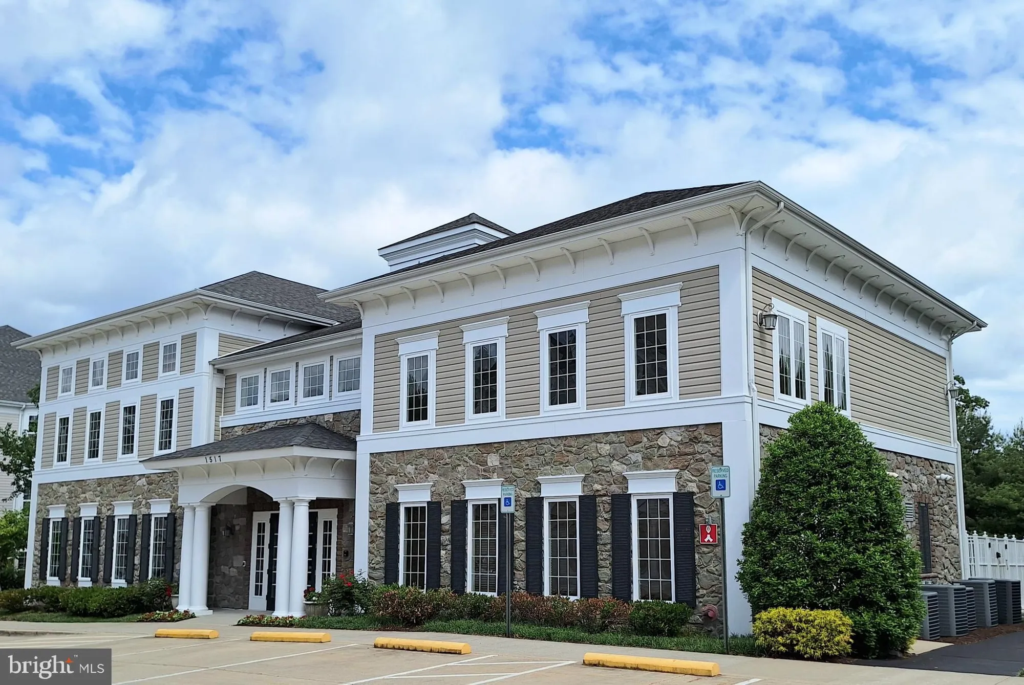 Property Slideshow image 28 of 35 | 1509 feral dae ln unit 204, Annapolis, MD, 21409