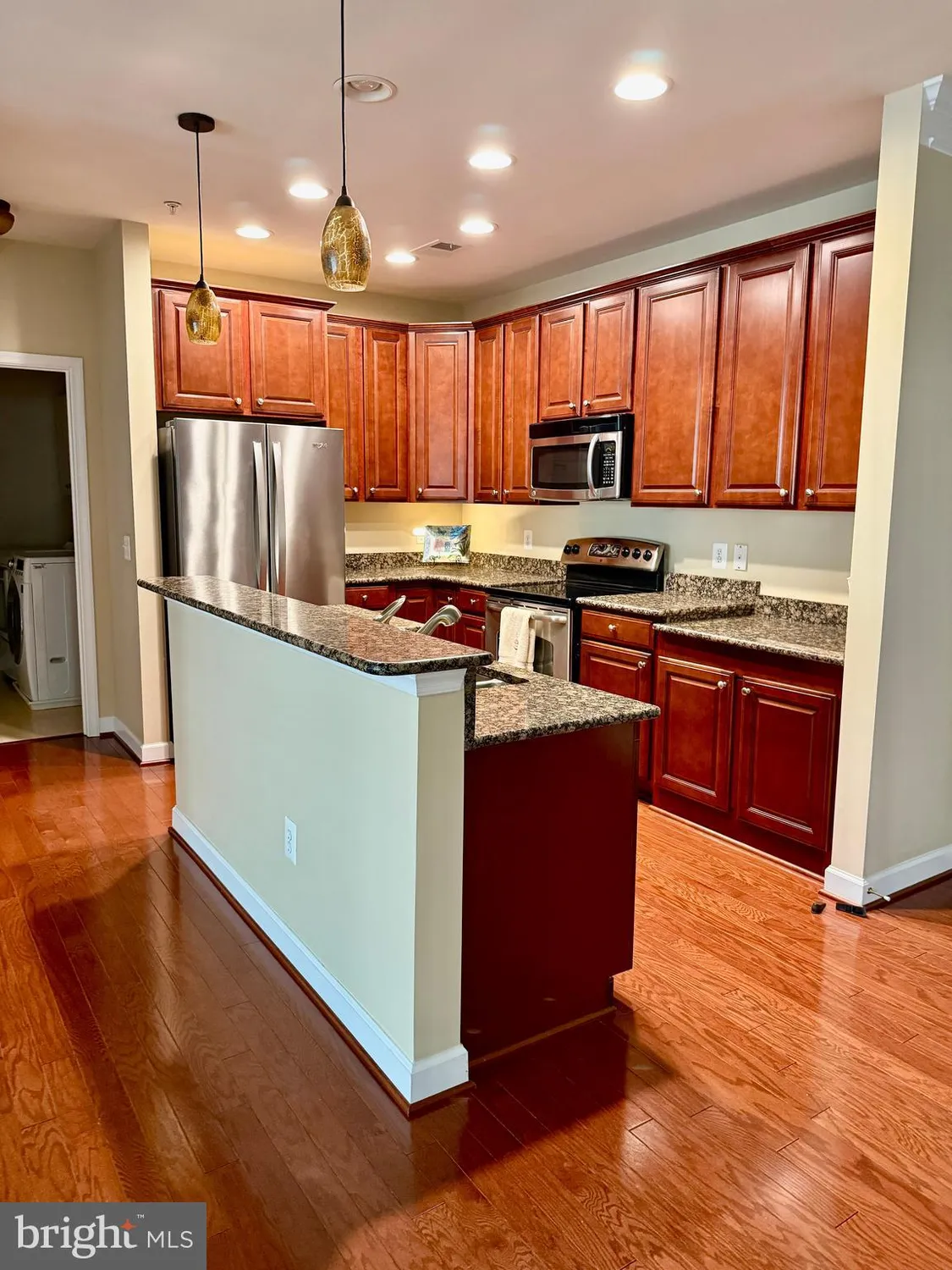 Property Slideshow image 9 of 35 | 1509 feral dae ln unit 204, Annapolis, MD, 21409