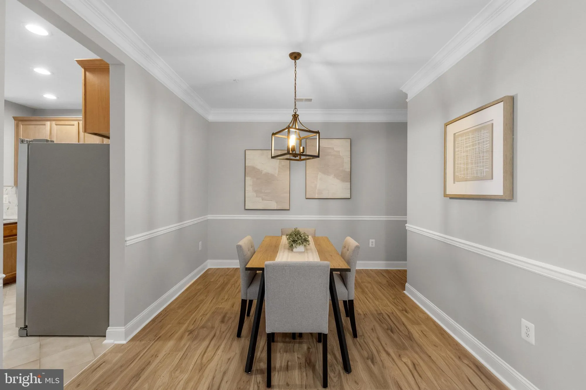 Property Slideshow image 8 of 45 | 2540 kensington gdns 204, Ellicott City, MD, 21043