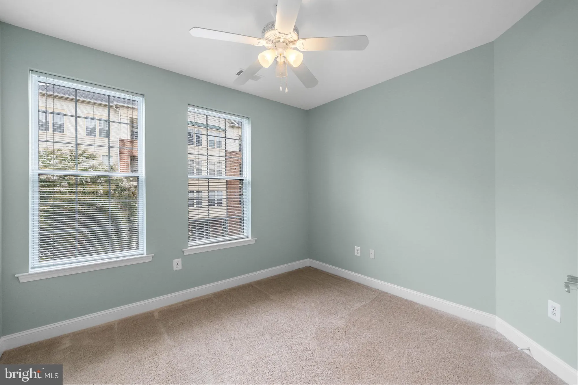 Property Slideshow image 24 of 45 | 2540 kensington gdns 204, Ellicott City, MD, 21043