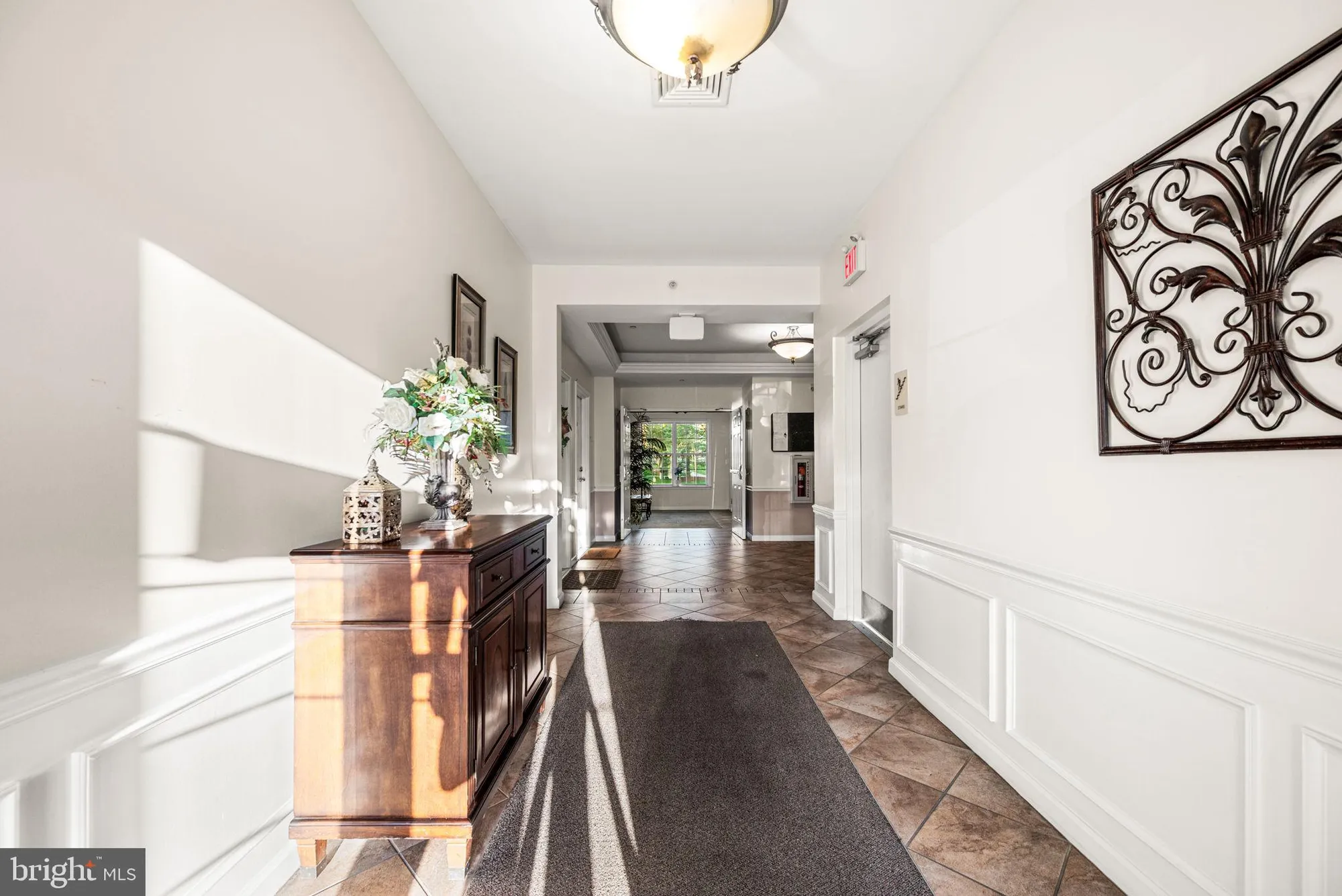 Property Slideshow image 27 of 33 | 231 creekside dr, Brookhaven, PA, 19015