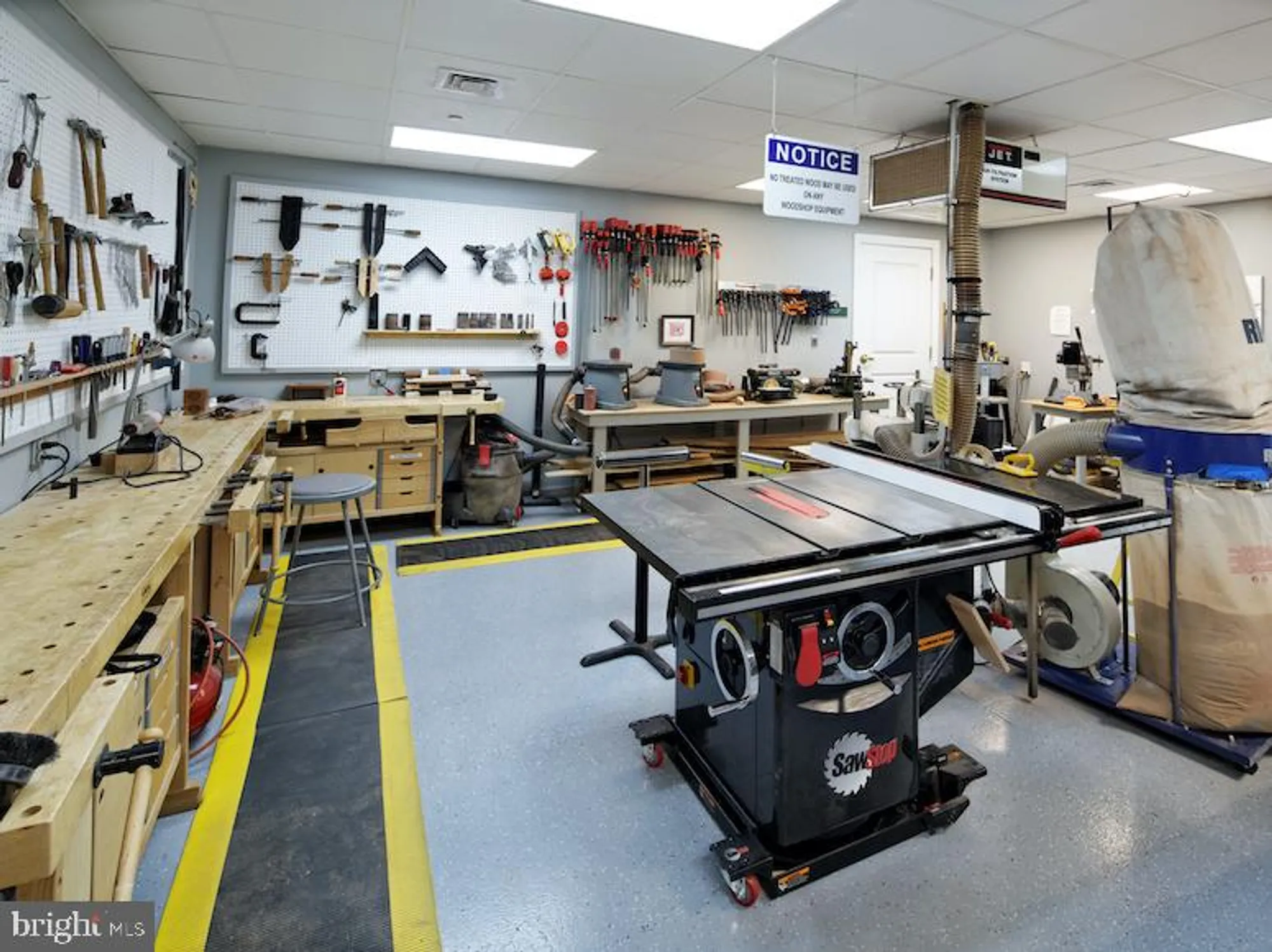 Property Slideshow image 25 of 35 | 134 waterside dr, Bridgeville, DE, 19933