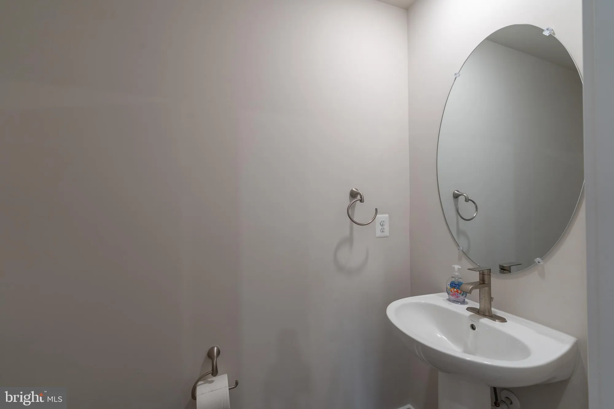 Property Slideshow image 29 of 47 | 824 teacher mitchell rd, Glen Burnie, MD, 21060