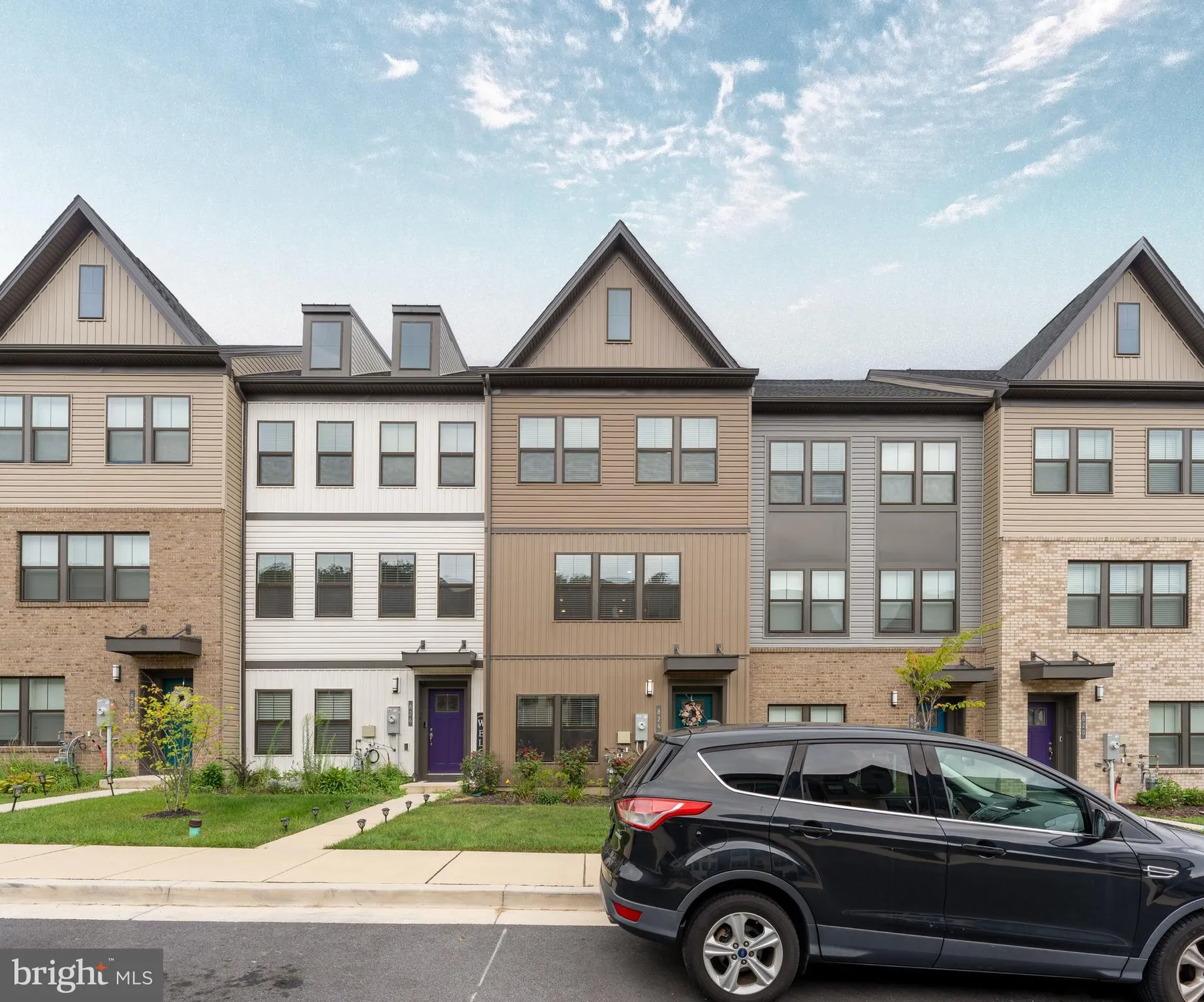 Property Slideshow image 3 of 47 | 824 teacher mitchell rd, Glen Burnie, MD, 21060