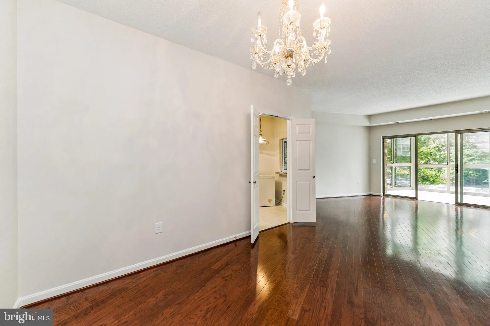 Property Slideshow image 4 of 24 | 2900 n leisure world blvd apt 209, Silver Spring, MD, 20906