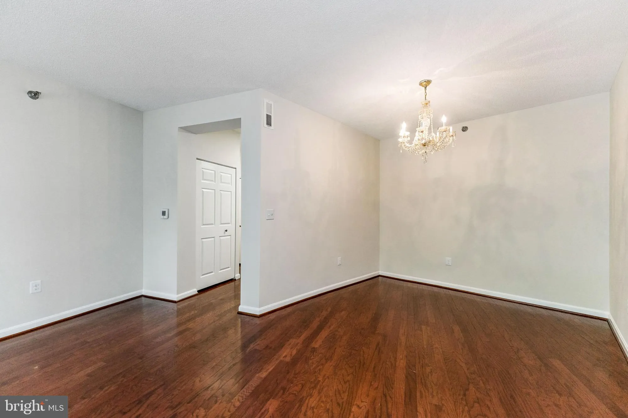 Property Slideshow image 5 of 24 | 2900 n leisure world blvd apt 209, Silver Spring, MD, 20906