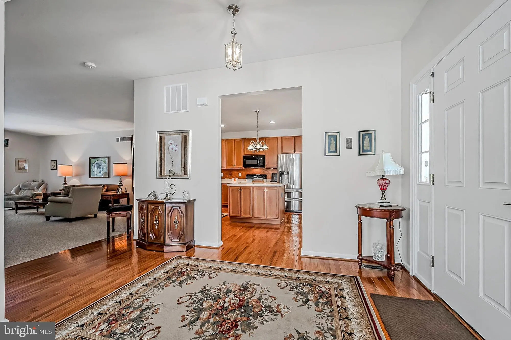 Property Slideshow image 6 of 23 | 102 springmill dr, Middletown, DE, 19709