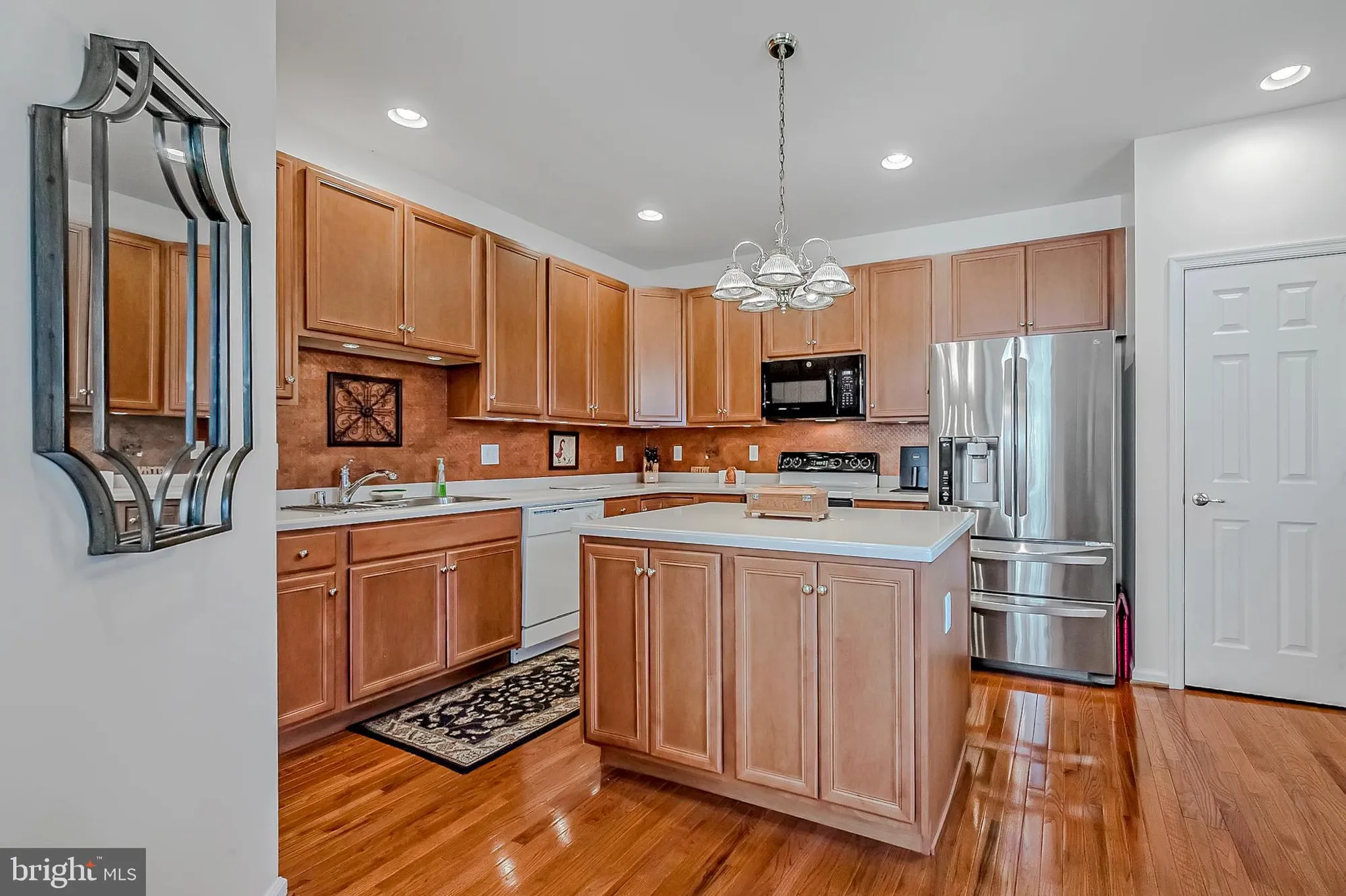 Property Slideshow image 4 of 23 | 102 springmill dr, Middletown, DE, 19709