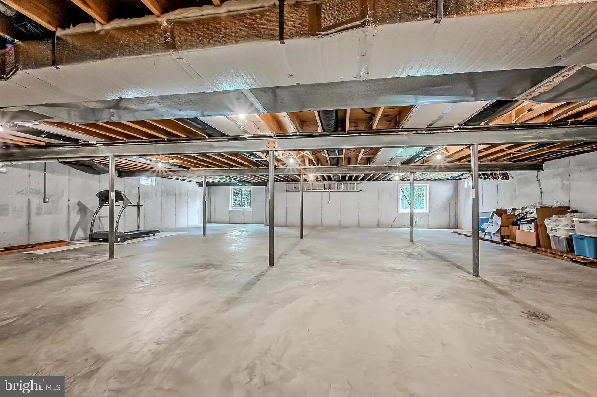 Property Slideshow image 19 of 23 | 102 springmill dr, Middletown, DE, 19709