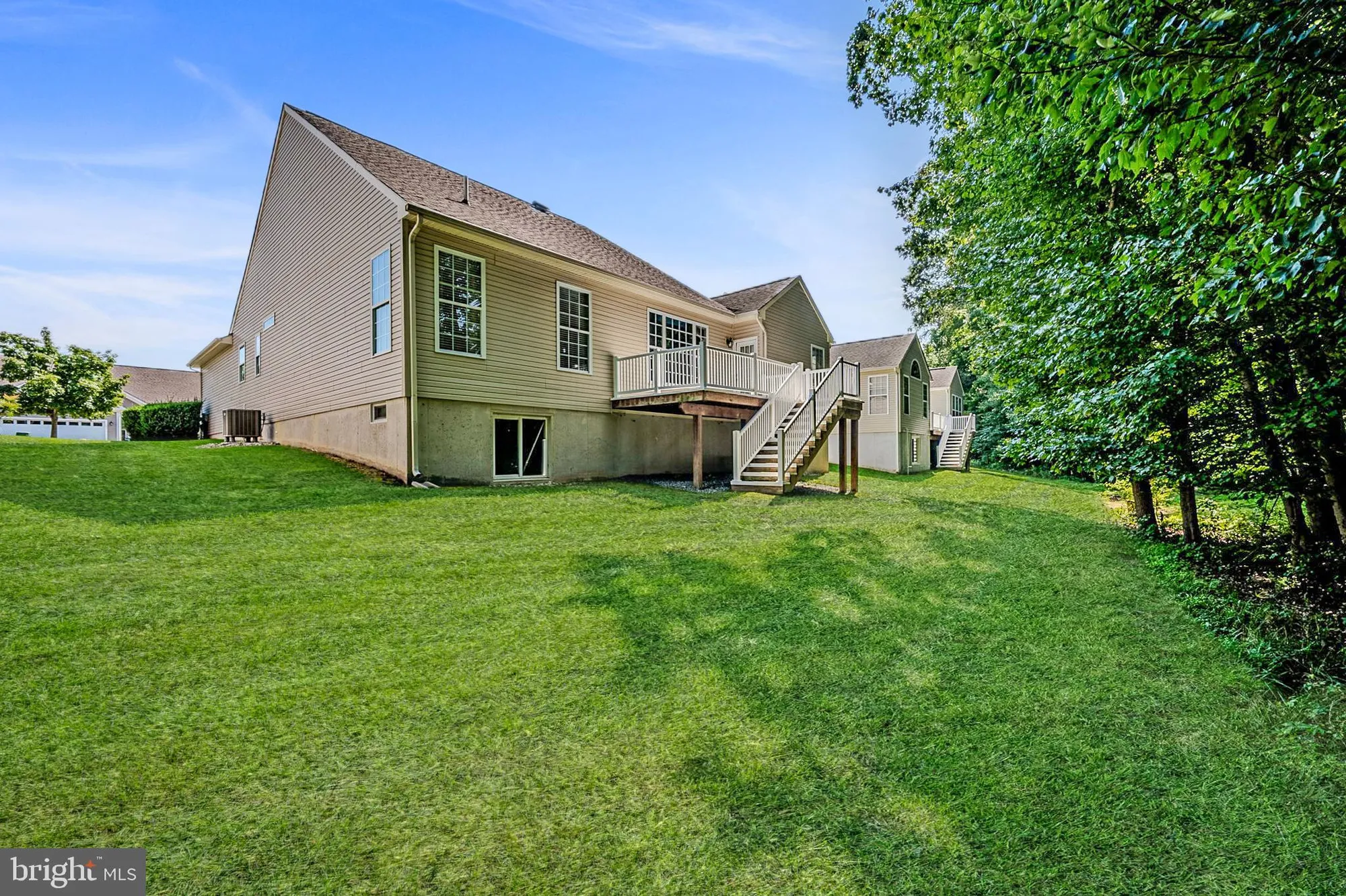 Property Slideshow image 22 of 23 | 102 springmill dr, Middletown, DE, 19709