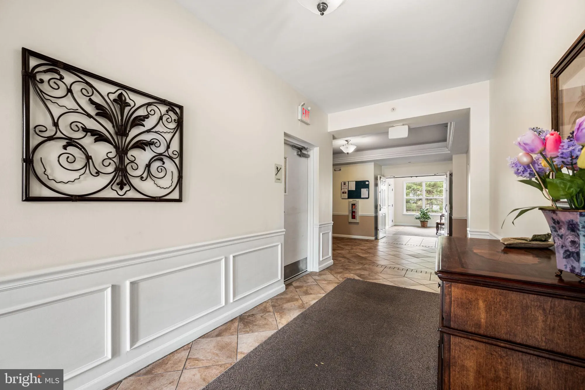 Property Slideshow image 4 of 26 | 113 creekside dr # 3, Brookhaven, PA, 19015