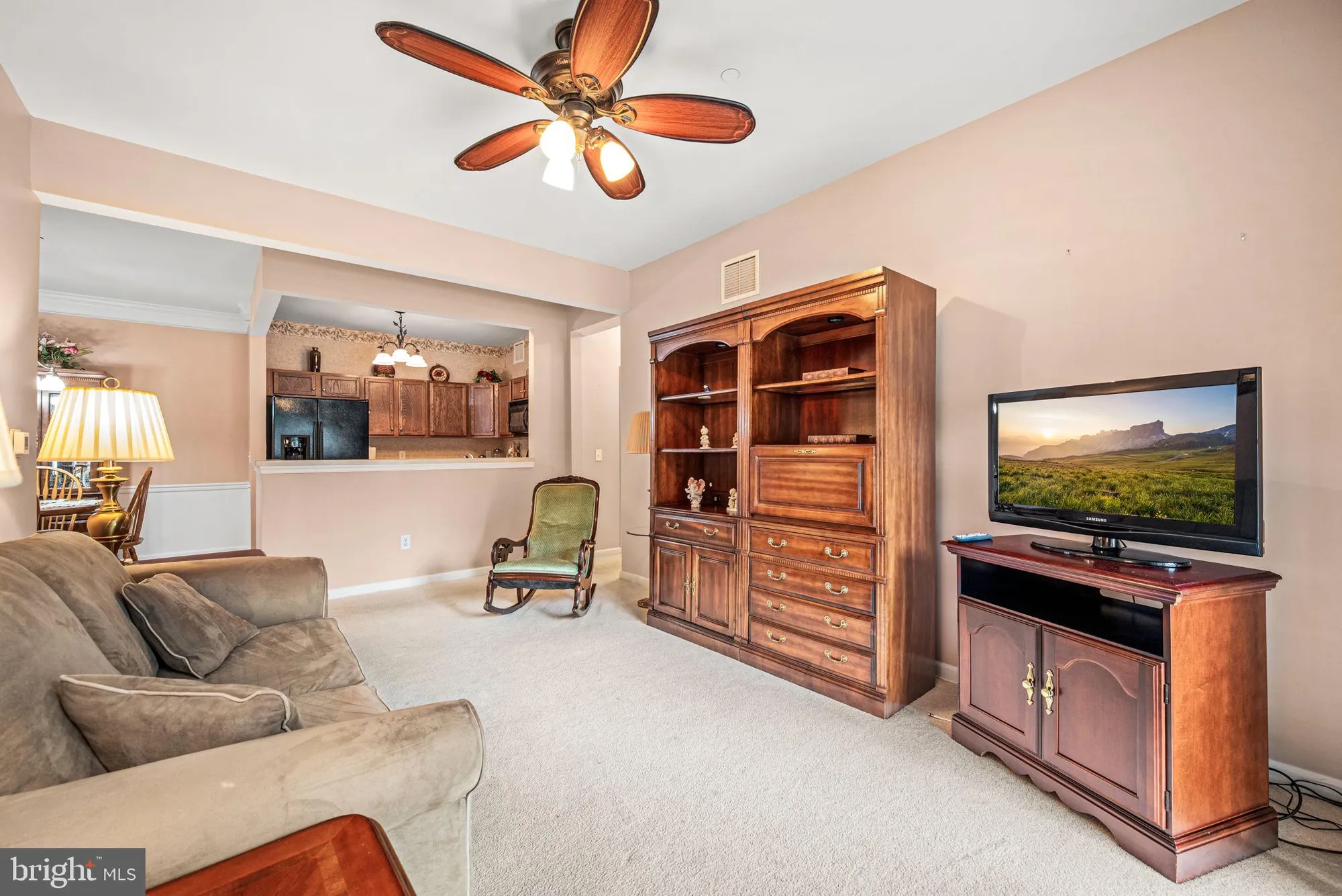 Property Slideshow image 14 of 26 | 113 creekside dr # 3, Brookhaven, PA, 19015