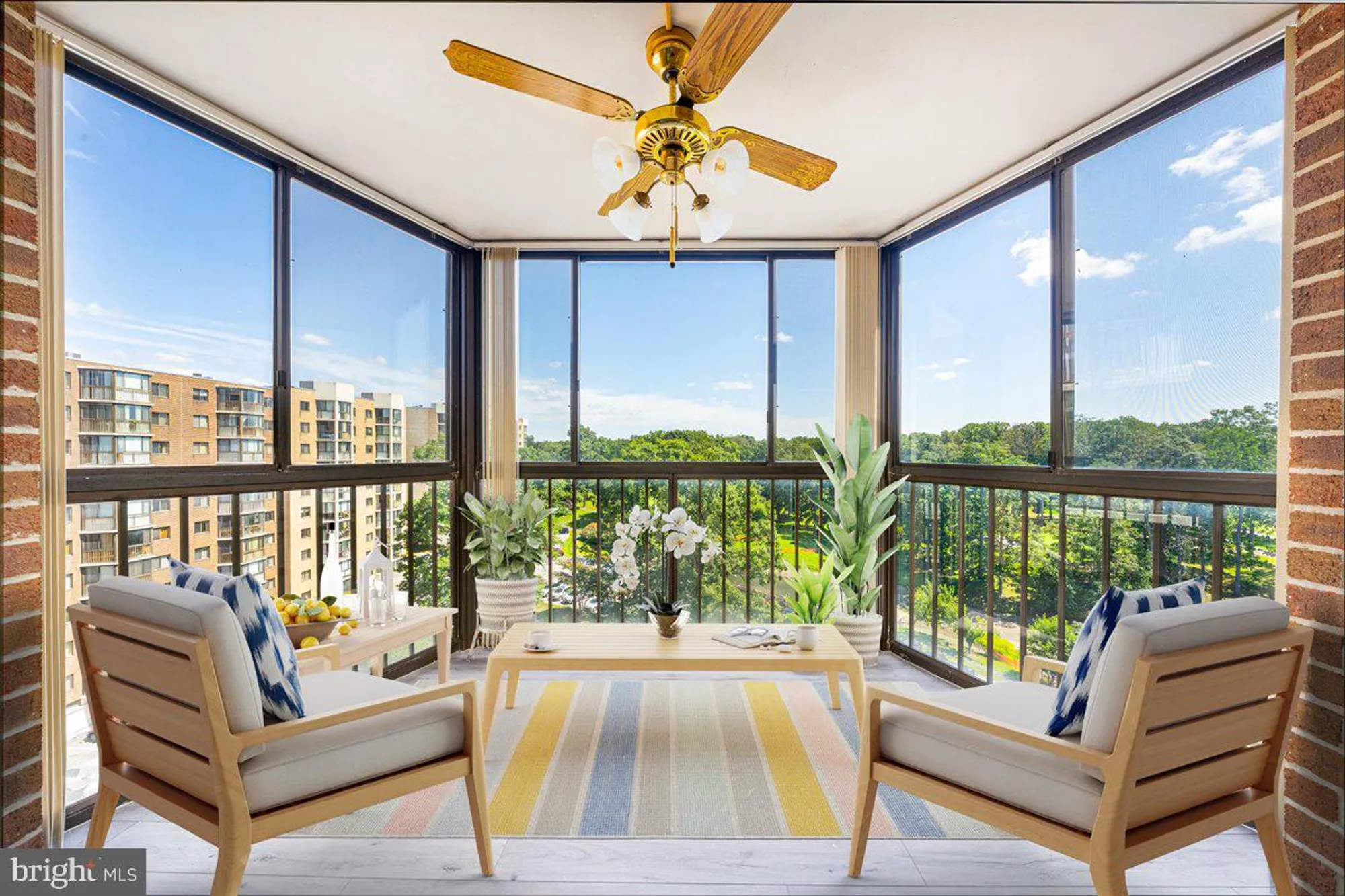 Property Slideshow image 41 of 50 | 15101 interlachen dr 1-807, Silver Spring, MD, 20906