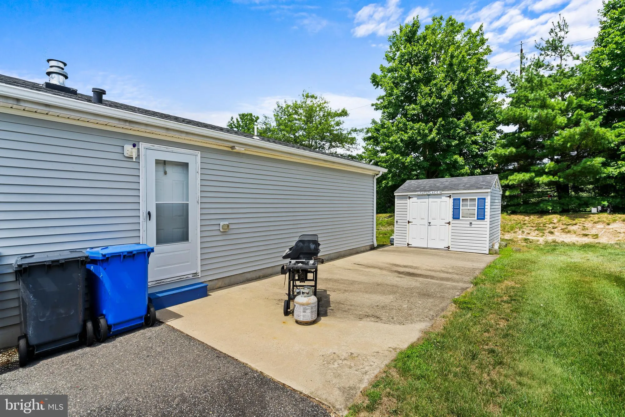 Property Slideshow image 25 of 32 | 36 fort lee dr, Manahawkin, NJ, 08050