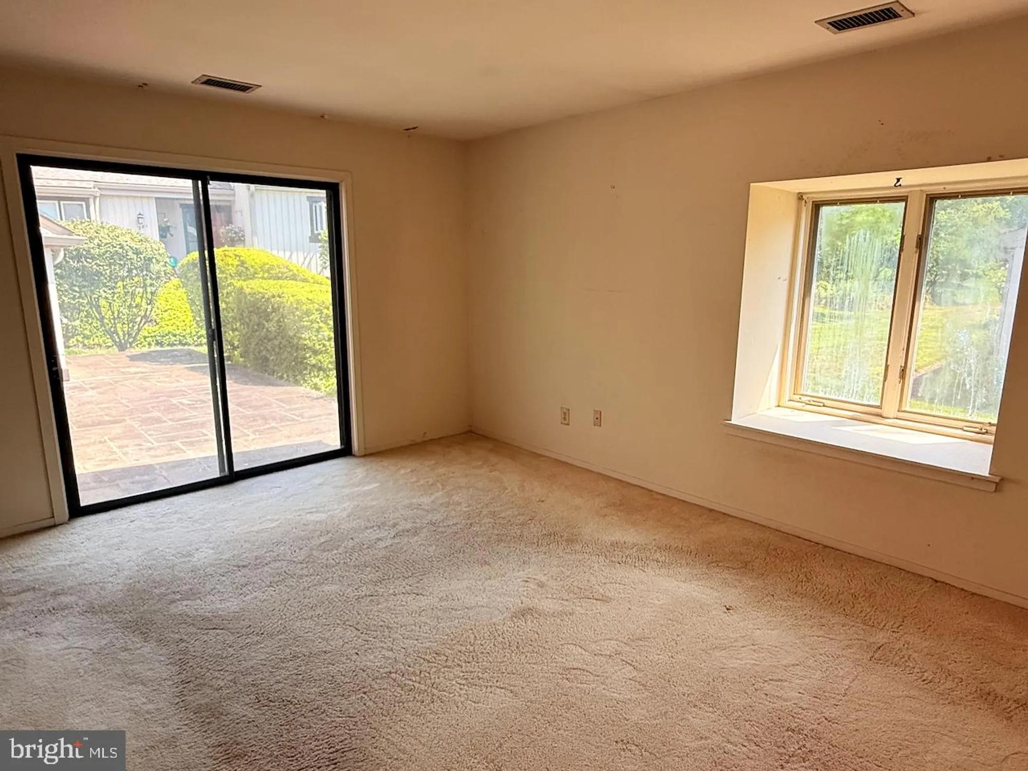 Property Slideshow image 13 of 28 | 282 devon way # 282, West Chester, PA, 19380