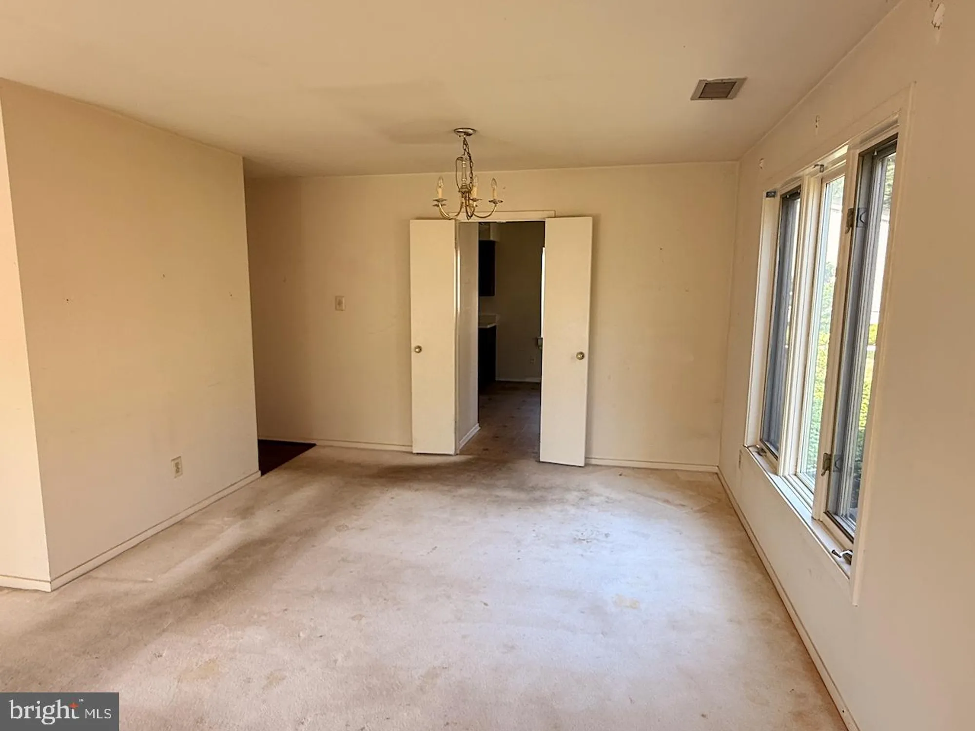 Property Slideshow image 8 of 28 | 282 devon way # 282, West Chester, PA, 19380