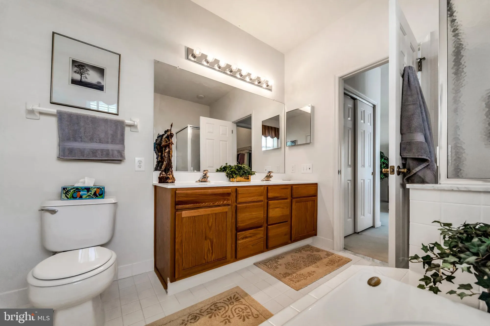 Property Slideshow image 22 of 30 | 1000 n phipps woods ct, Glen Mills, PA, 19342