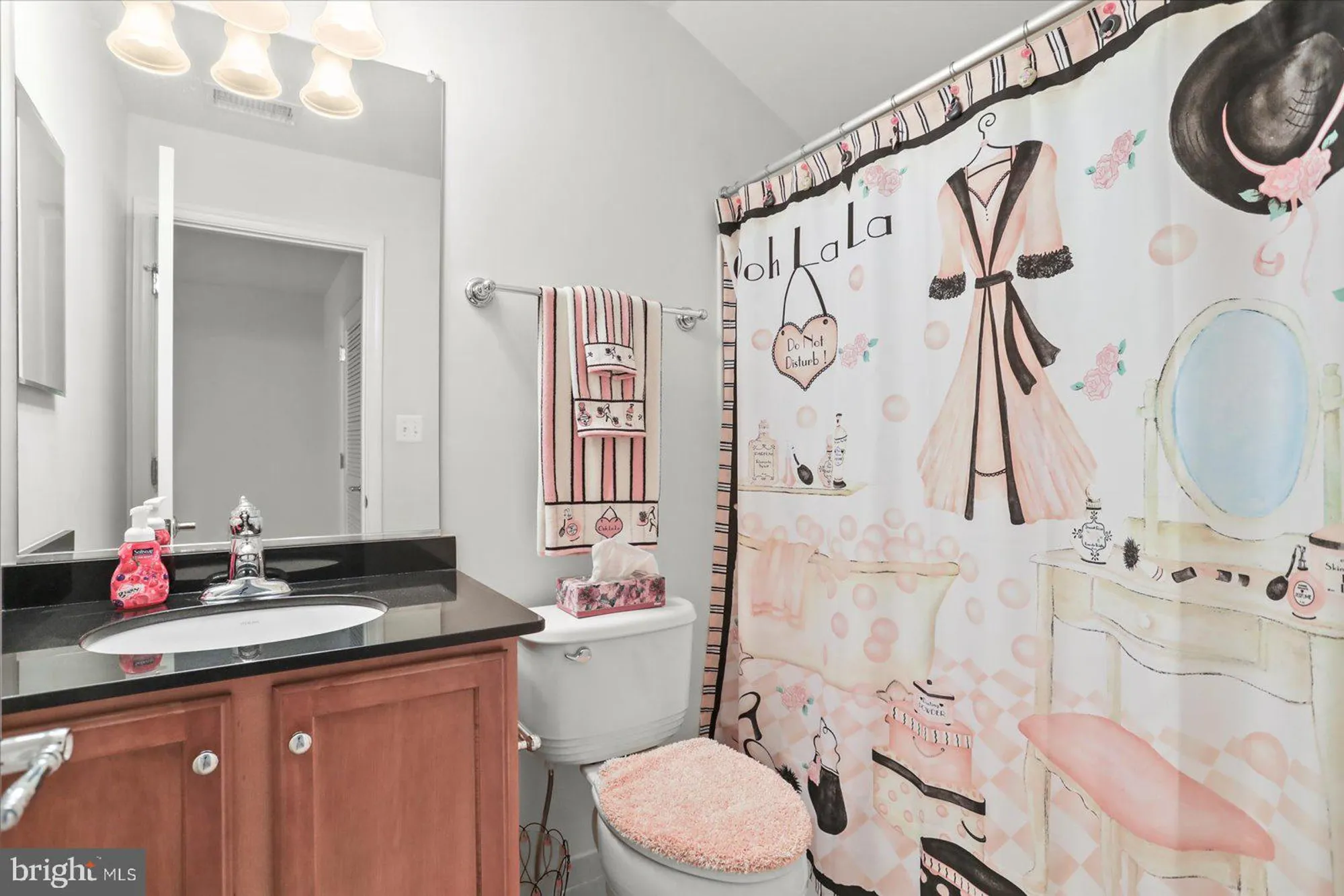 Property Slideshow image 44 of 54 | 405 clubside dr # 303, Taneytown, MD, 21787
