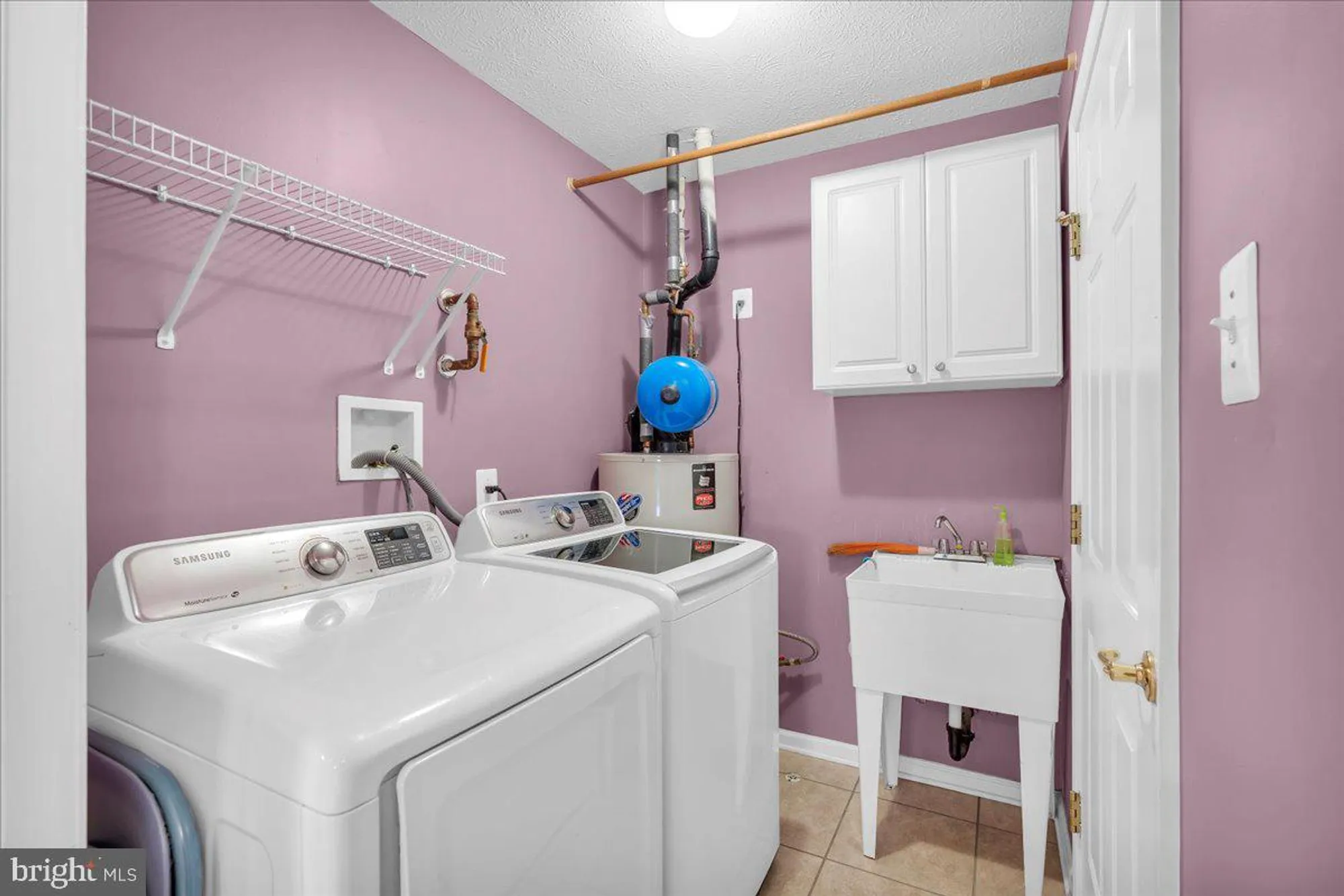 Property Slideshow image 12 of 25 | 13 pleasant valley dr, Sewell, NJ, 08080