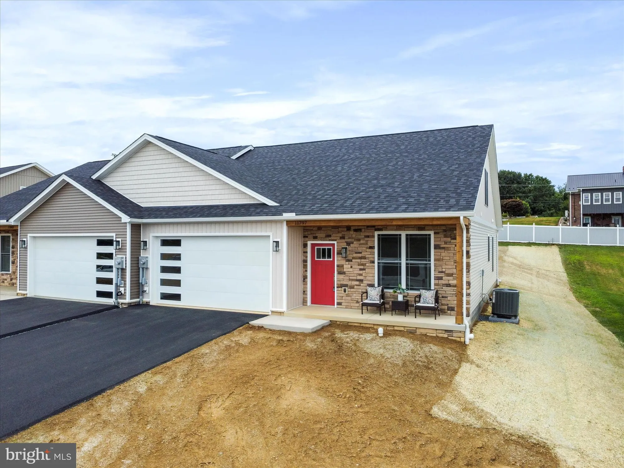 Property Slideshow image 35 of 37 | 11797 mystic rock ln s, Waynesboro, PA, 17268