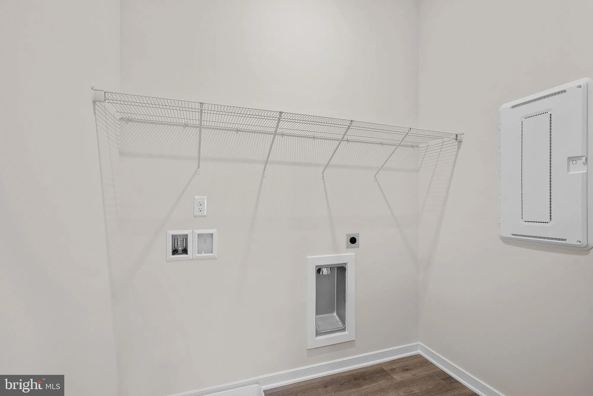 Property Slideshow image 24 of 34 | 700 mount airy ter ne unit 403, Leesburg, VA, 20176