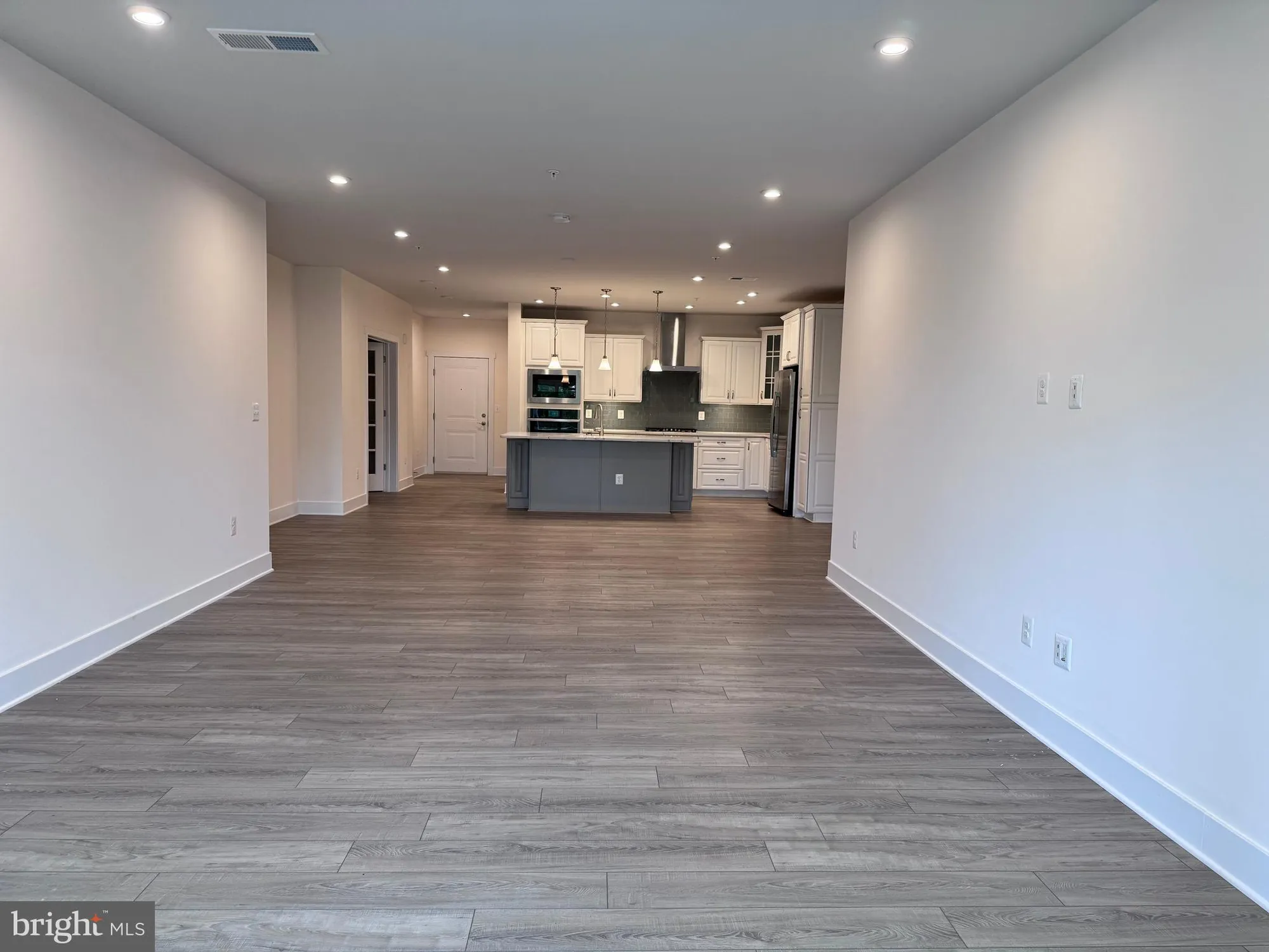 Property Slideshow image 9 of 28 | 1000 herons nest way unit 32, Chester, MD, 21619